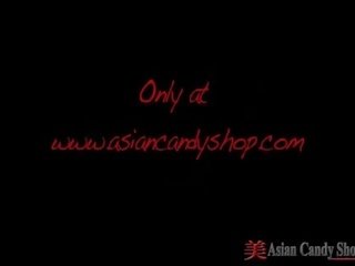 Sexy solo aziatike adoleshent masturbim