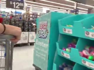 A Real Freak Recording a splendid chick at Walmart -